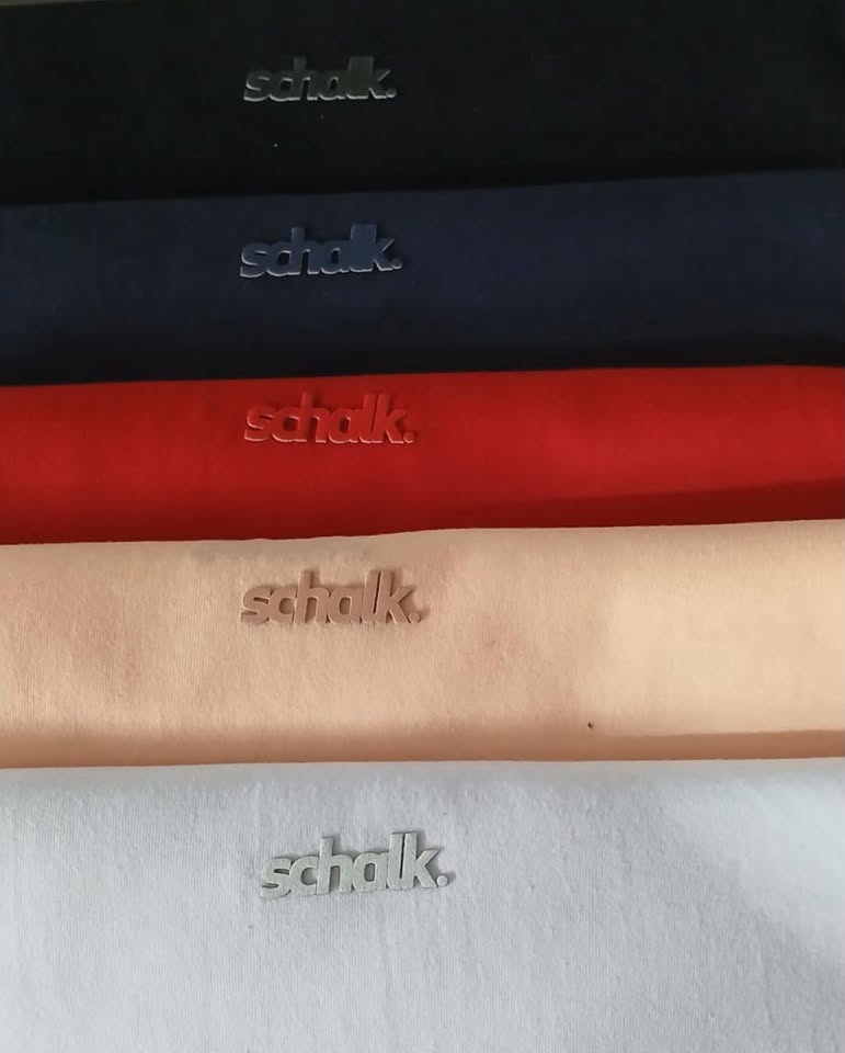 Schalk - T-shirt Premium Nome em Silicone