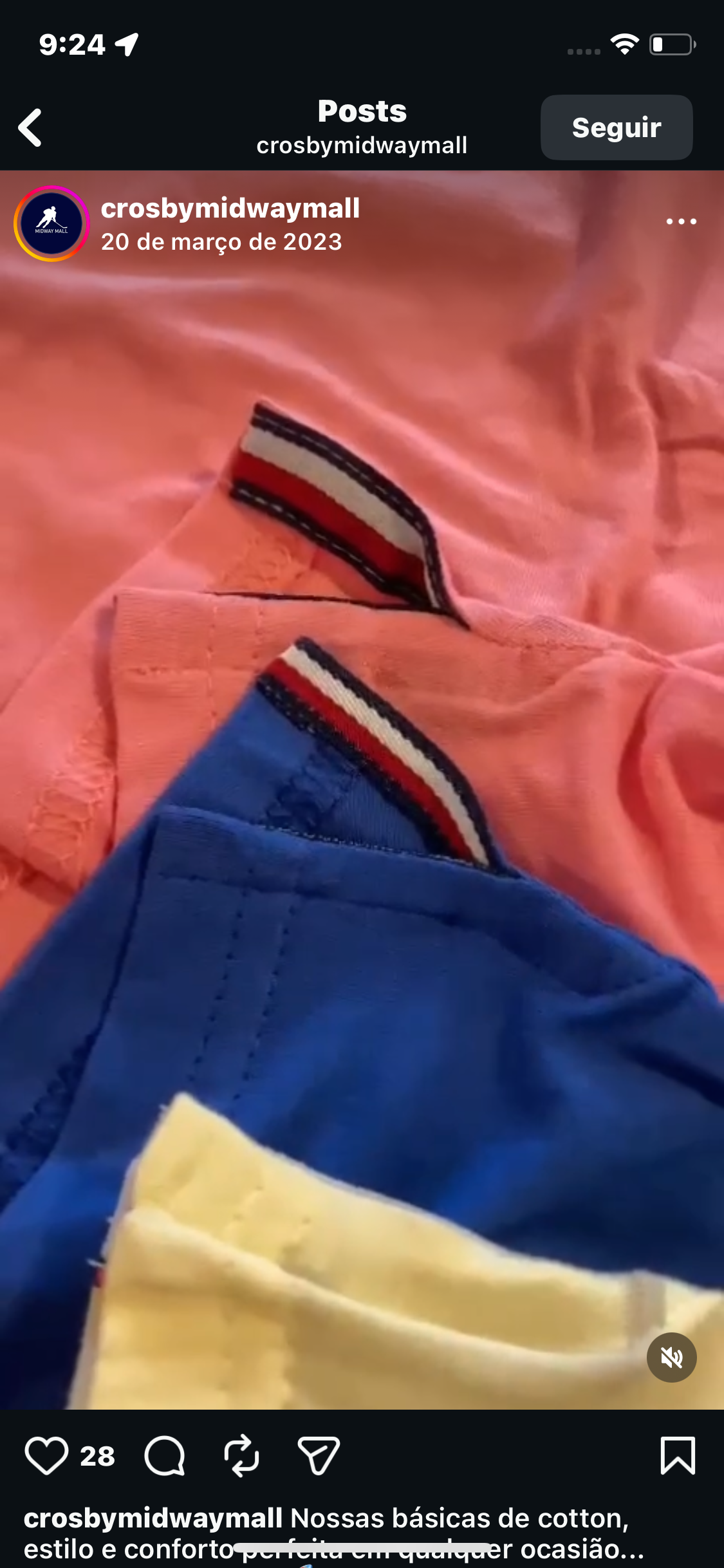 Camiseta Gola Redonda Masculina Cinza Detalhes Manga Cortes Laterais